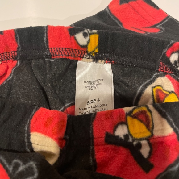 π Angry Birds π Size 4 Flame Resistant Pajama Top Lounge Pants PJ Set NEW π - Picture 8 of 9